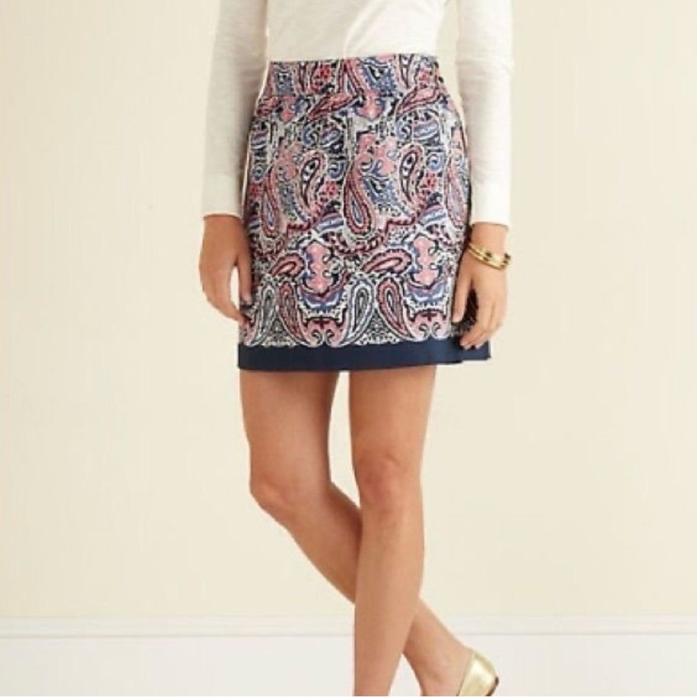 Vineyard vines ceezee skirt in multi Paisley Print